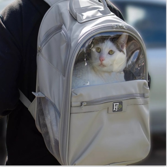 Friends Forever Tan Backpack Pet Carrier For Small Pets 25 Pounds & Under - Picture 2 of 16